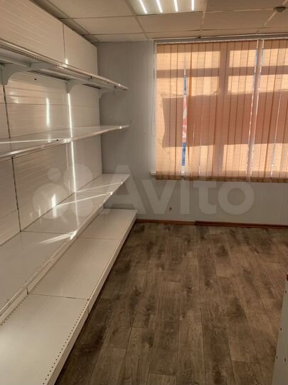 Торговая площадь, 28 м²