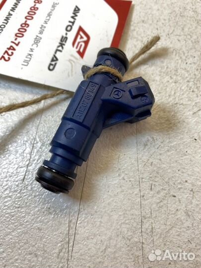 Форсунка топливная Mercedes-Benz E-Class S210