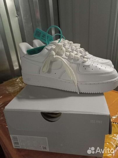 Кроссовки nike AIR force 1LV8