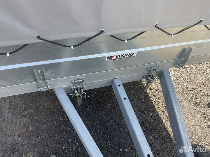 Прицеп легковой двухосный