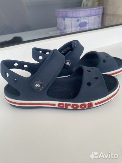 Сандалии crocs c11
