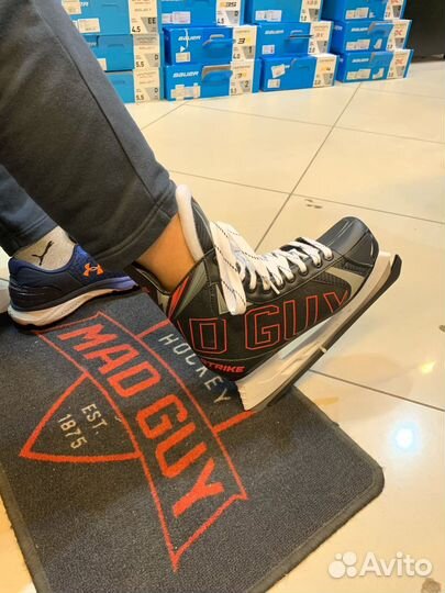 Хоккейные коньки MAD GUY strike JR