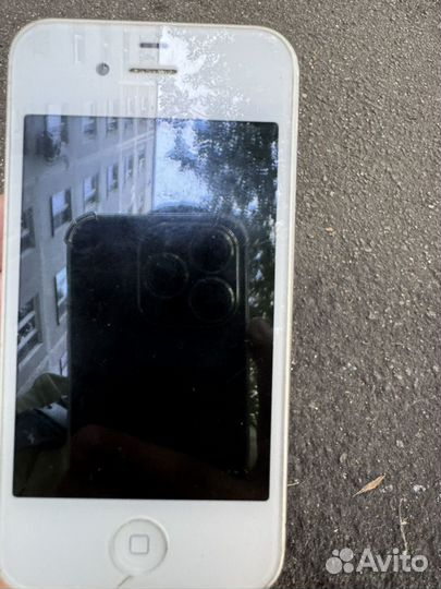 iPhone 4, 8 ГБ