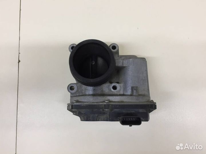 Заслонка дроссельная электрическая Renault Logan 2