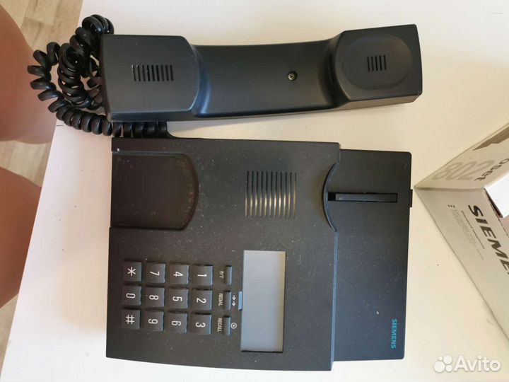 Стационарный телефон