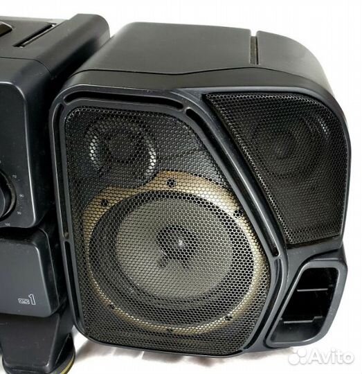 Музыкальный центр 