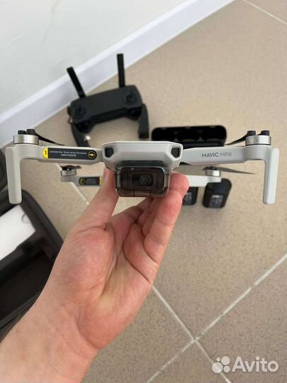 Продам квадрокоптер DJI mavic mini fly more combo