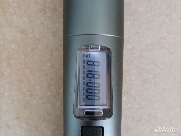 Микрофон профессиональный,аналог Senhaer 100