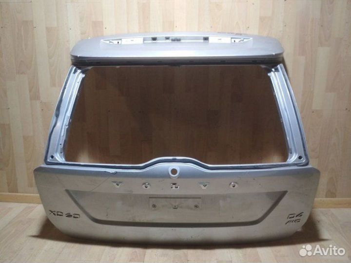 Крышка багажника Volvo
