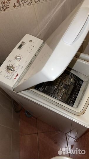 Стиральная машина с вертикальной загрузкой