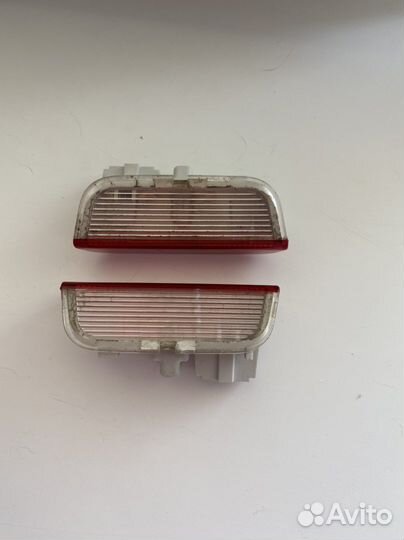 Штатная подсветка на Фольцваген