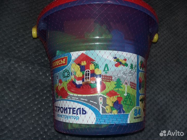 Конструктор в ведре.Новый.Большие детали.Полесье