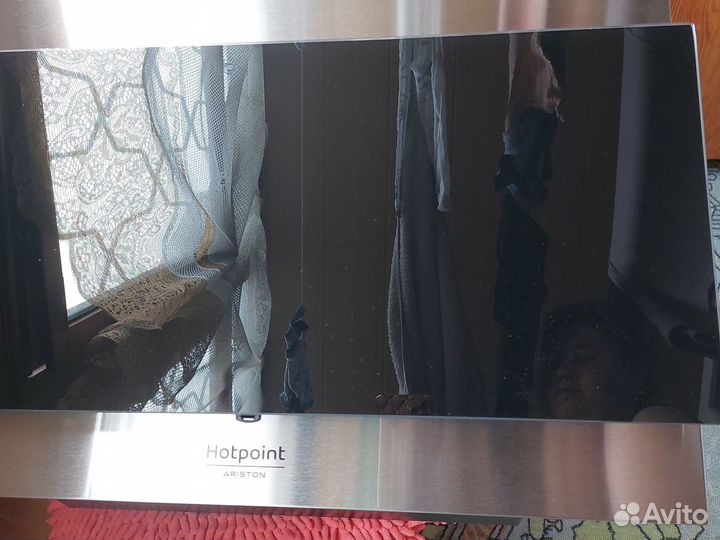 Hotpoint ariston,наклонная вытяжка