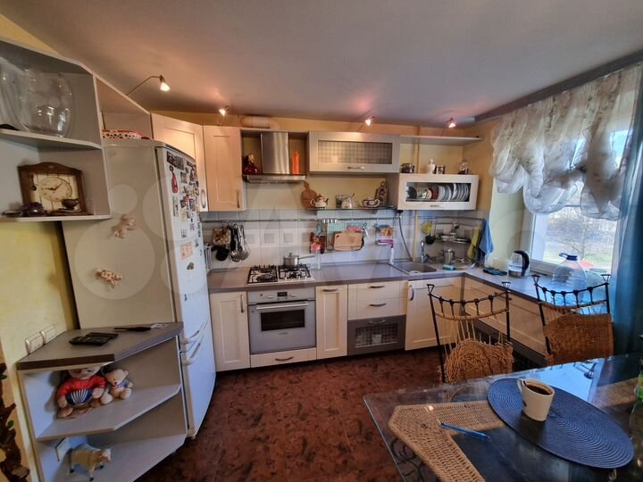 3-к. квартира, 68,3 м², 2/5 эт.