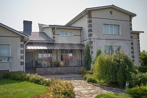 Дом 476,8 м² на участке 30 сот.