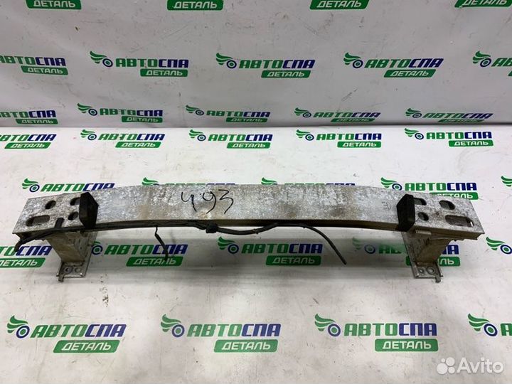 Усилитель бампера передний Toyota Prius ZVW30