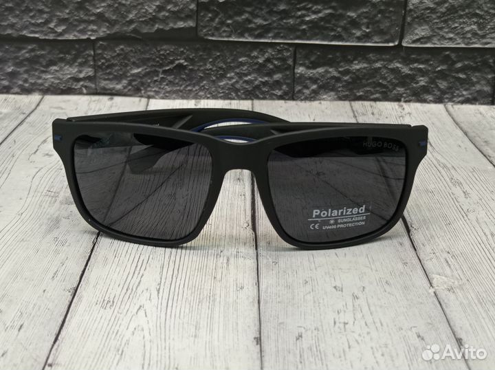 Очки Hugo Boss солнцезащитные