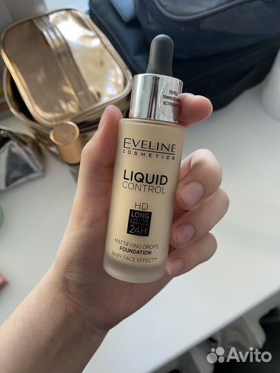 Тональный крем eveline