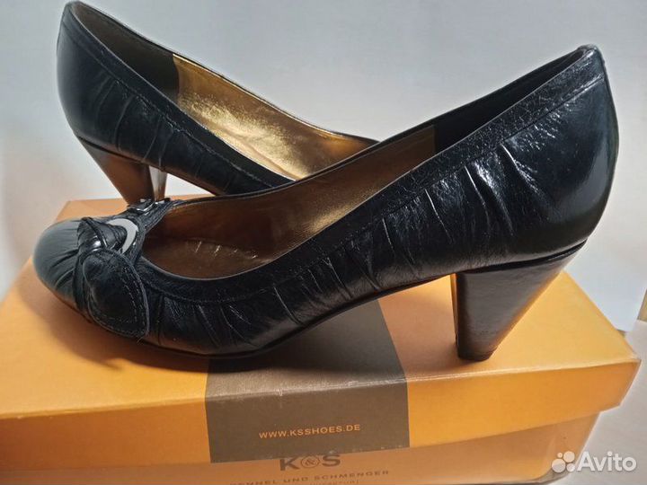 Туфли женские бренда Kennel und Schmenge 39 размер