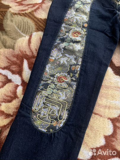 Мужские джинсы evisu