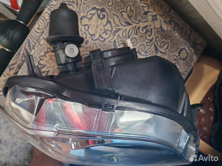 Фара ларгус