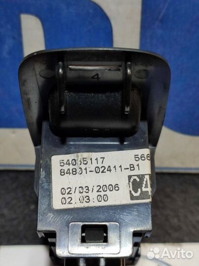 Кнопка стеклоподъемника задняя левая Toyota