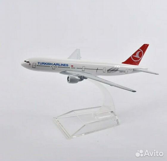Модель самолета Boeing 777 Turkish Airlines