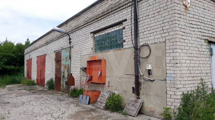 Гараж, > 30 м²