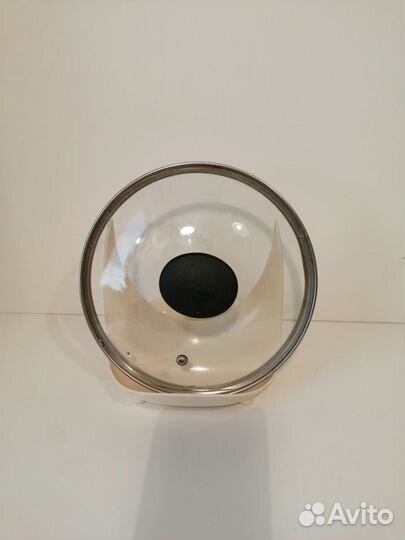 Подставка для крышек