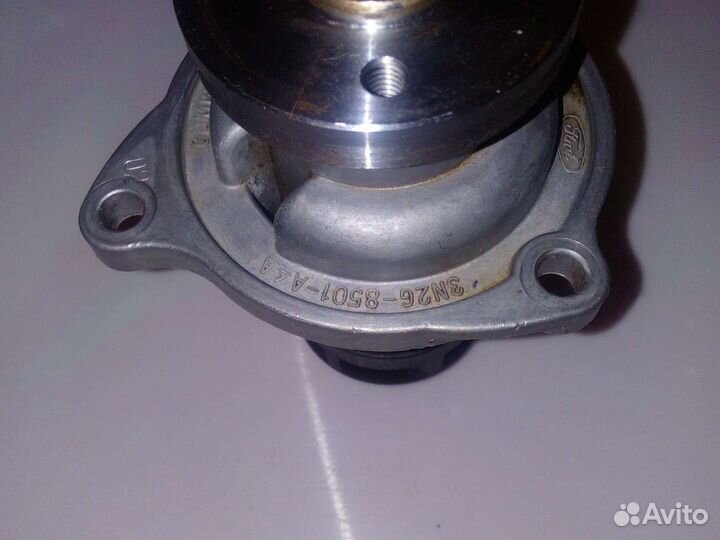 Помпа на Ford Focus 1