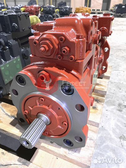 Основной насос JCB JS180 20/925329