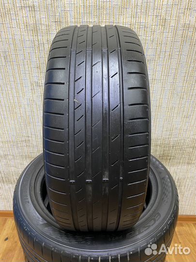 Kumho Ecsta PS71 215/50 R17