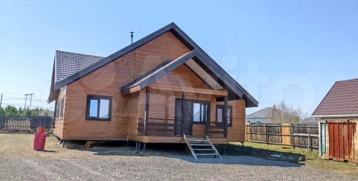 Дом 189 м² на участке 15 сот.