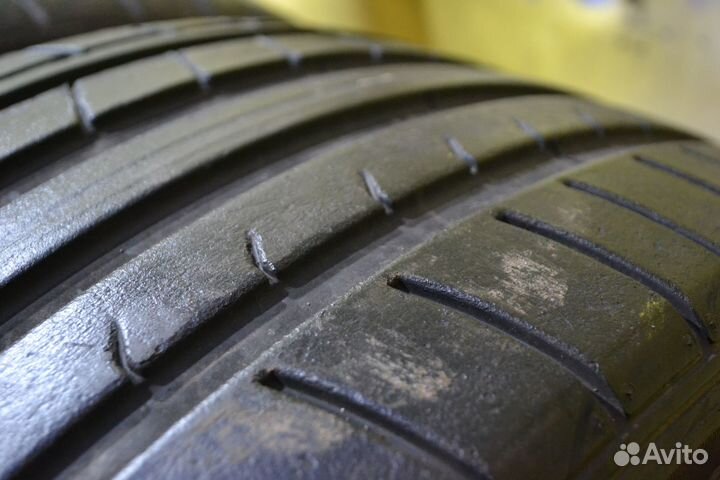 Dunlop SP Sport Maxx GT 255/35 R19