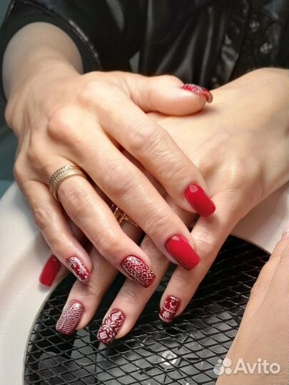 Наращивание ногтей