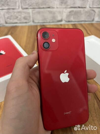 iPhone 11, 64 ГБ