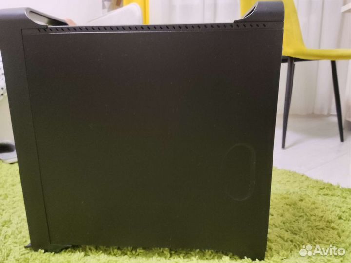 Офисный компьютер