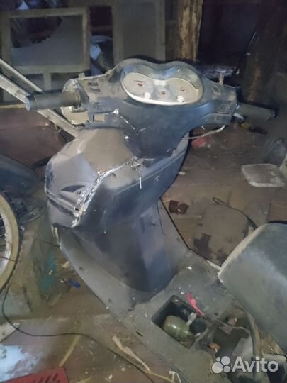 Продам или обменяю иж-ю, 150куб скутер