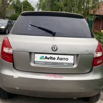 Skoda Fabia 1.2 MT, 2010, 240 000 км, с пробегом, цена 320 000 руб.