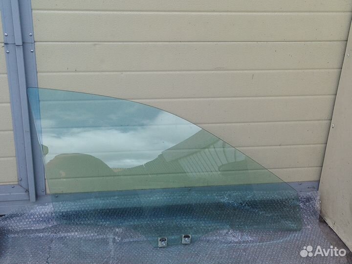 Ниссан мурано z50 стекло передней правой двери