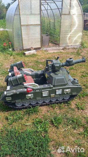 Танк самоходный, детский