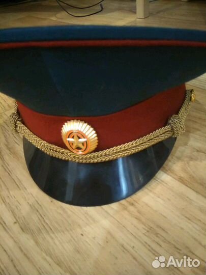 Фуражка парадная. Цвета 