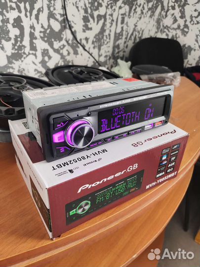 Магнитола pioneer новая с блютусом 8052