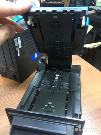 Купюроприемник JCM UBA