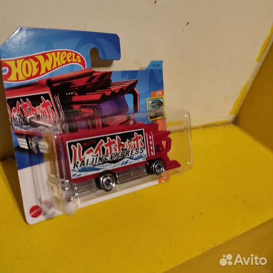 HOT weels raijin express красная тх. Торг уместен