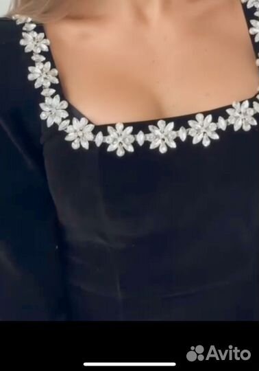 Вечернее платье