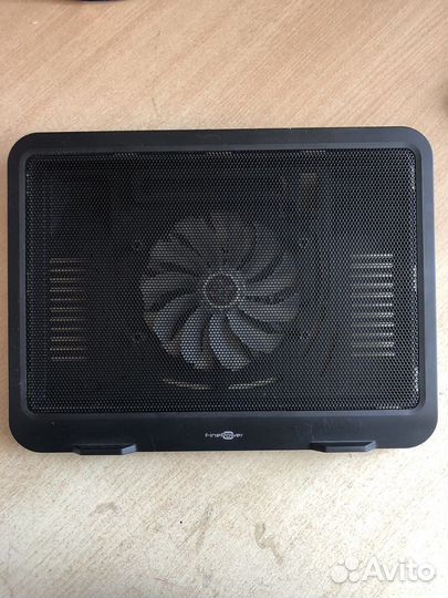 Охлаждающая подставка для ноутбука