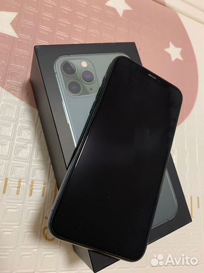 Телефон iPhone 11 про