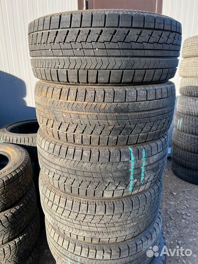 Bridgestone Blizzak VRX 225/55 R17