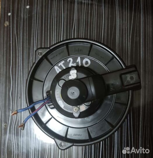 Моторчик печки Toyota